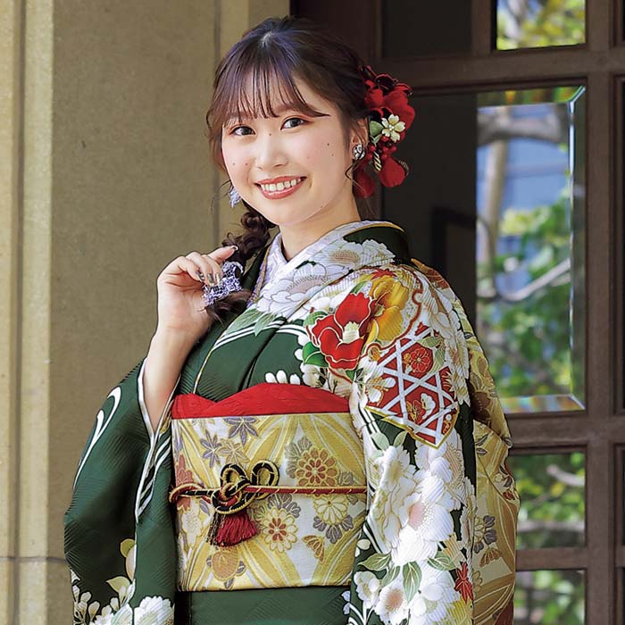 卒業式の袴選び、レンタル着物は、愛知県刈谷市の着物専門店【きものの 